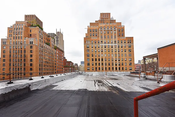 Rented by Buchbinder & Warren | media 14