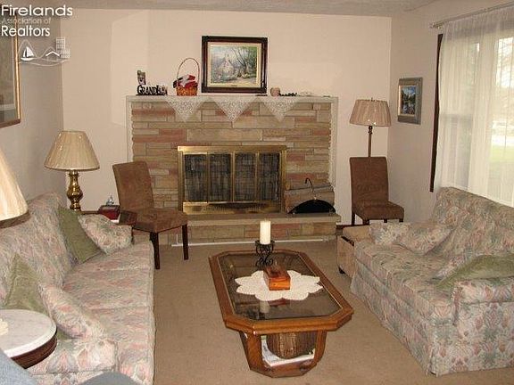 2nd image of 78 Bethany Dr