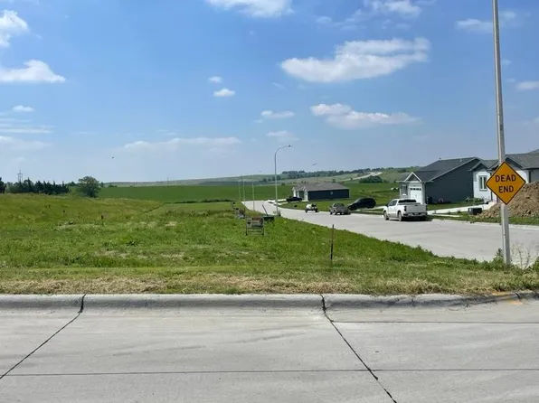 1106 S Ingram St, Madison, NE 68748