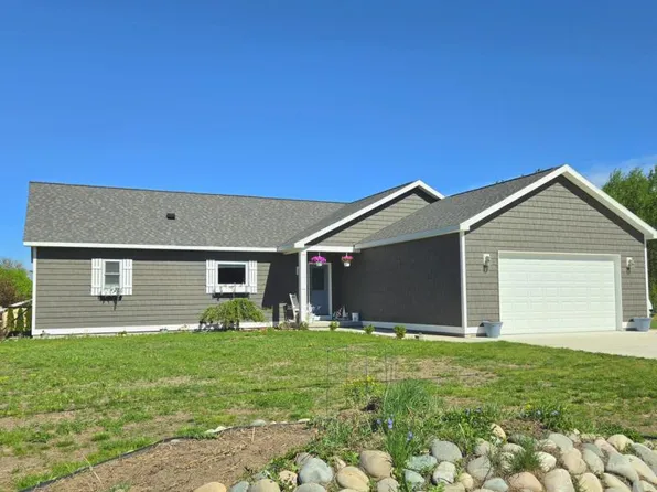 7580 Cedar Lake Rd, Oscoda, MI 48750