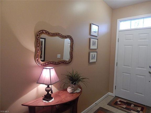 4th image of 6634 Fox Hollow Ct
