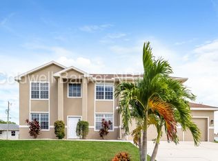 1133 NE 4th Pl, Cape Coral, FL 33909