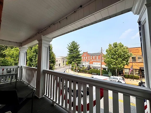 4 S Broad St #1 — Photo 3