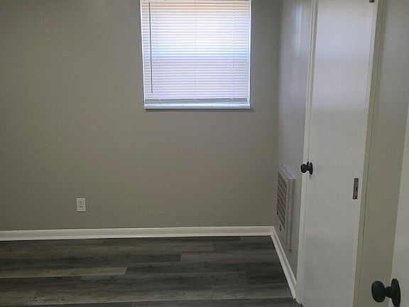 4th image of 712 28th Ave N Unit B