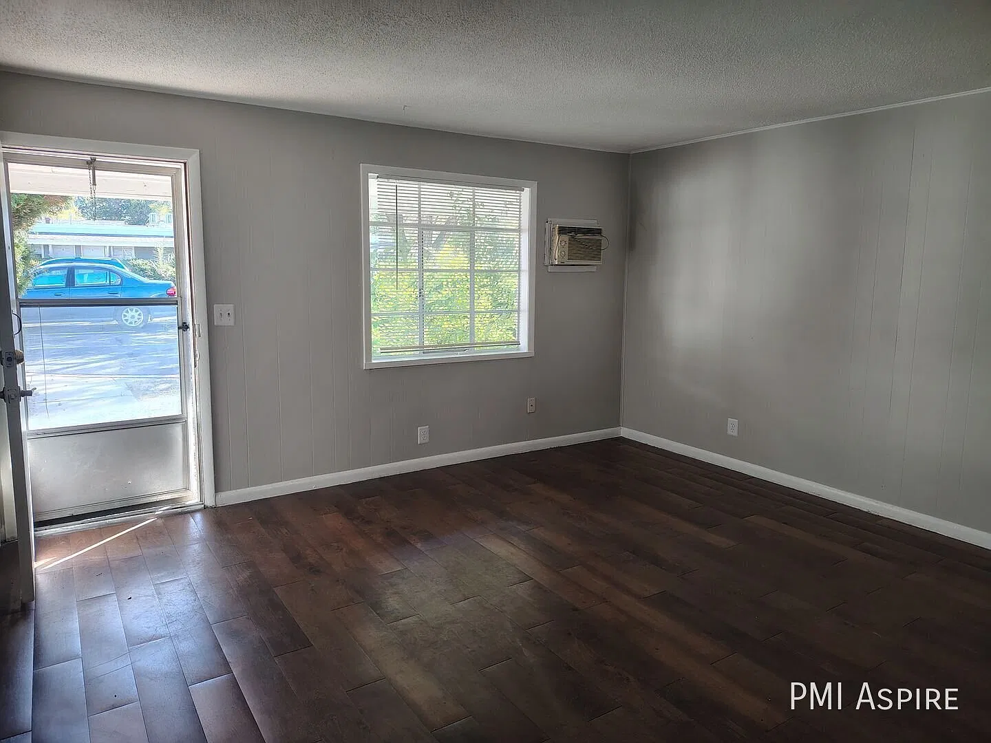 8205 W 16th Ave — Photo 3