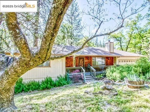 19745 Cottonwood St, Groveland, CA 95321