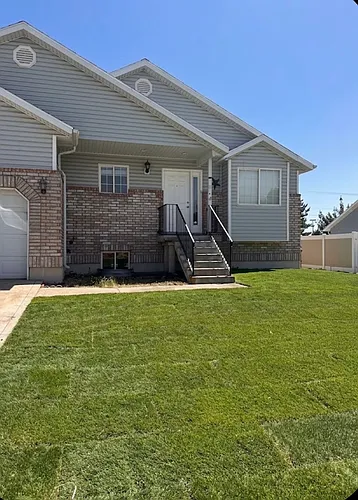 1593 W 980 S Photo 1