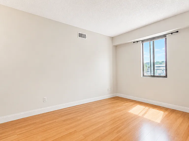 15 N Beacon St #507 — Photo 6