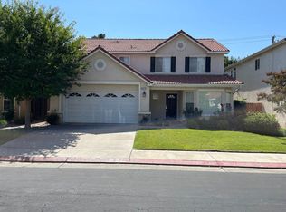 6479 N Leslie Ln, Fresno, CA