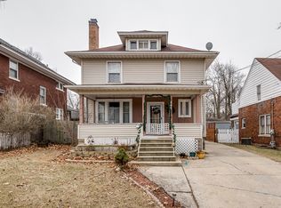 606 W Galena Blvd, Aurora, IL 60506