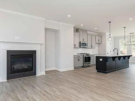 3rd image of 2694 Whistler Way