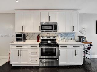 3301 Raleigh St #4E, Hollywood, FL 33021