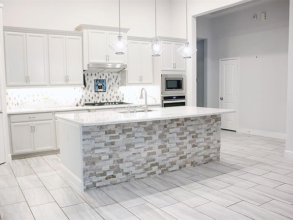 3rd image of 2001 Sadtler Ridge Cir