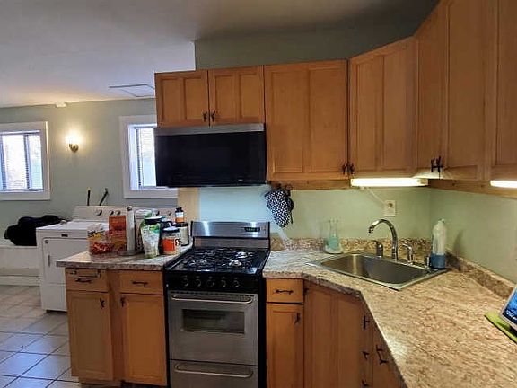 2nd image of 135 Division St