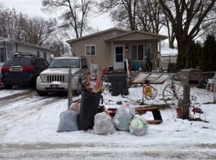 2364 E Boatfield Ave, Burton, MI 48529