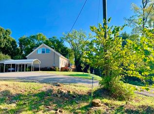 1842 S Delozier Rd, Seymour, TN 37865