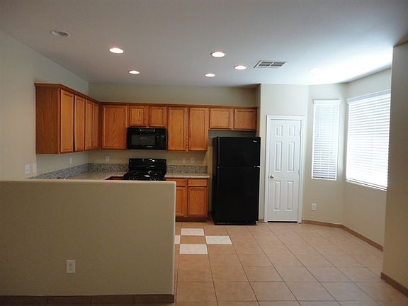 4th image of 5022 Copperlyn St