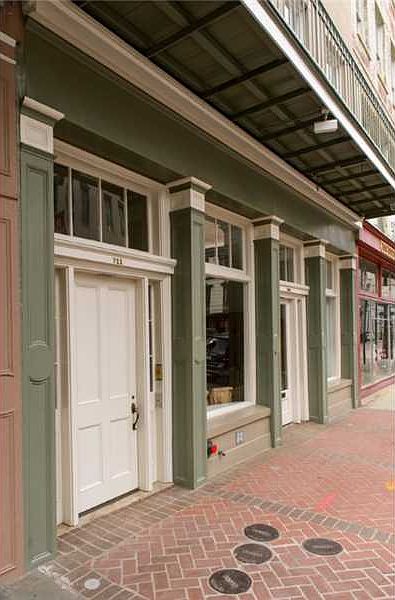 1st image of 709 Camp St