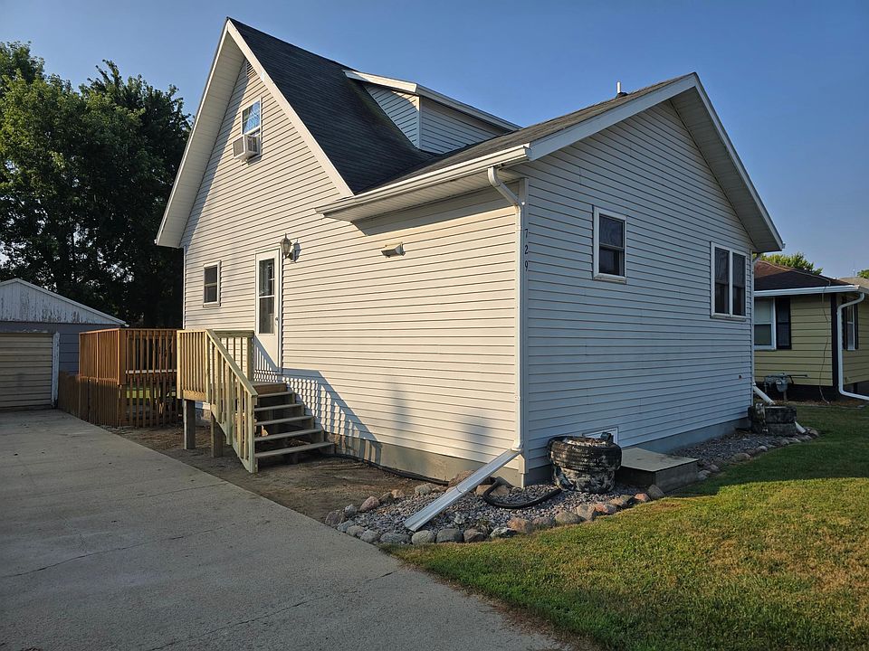 1st image of 729 4th Ave