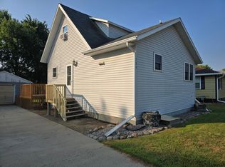 729 4th Ave, Brewster, MN 56119