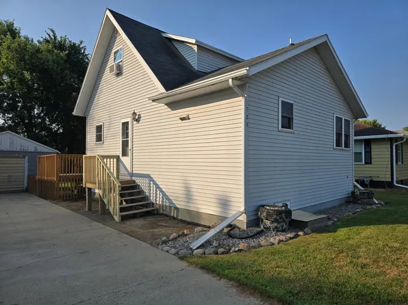 729 4th Ave, Brewster, MN 56119
