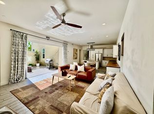 213 Follyhatch, Irvine, CA 92618