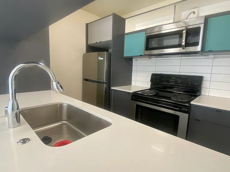 165 17th Ave #101 — Photo 3
