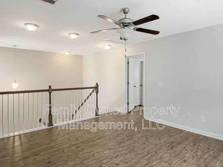 8968 Cat Tail Pond Rd — Photo 21
