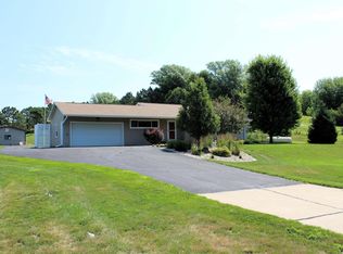 5724 Old Lakeport Rd, Sioux City, IA 51106