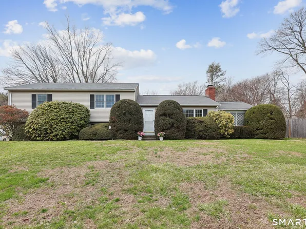 2 Redbird Lane, Norwalk, CT 06854