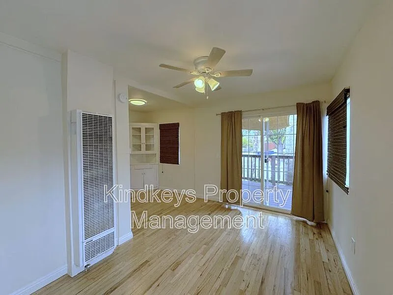 1 bed, 1.0 bath, $2,495 — Photo 3
