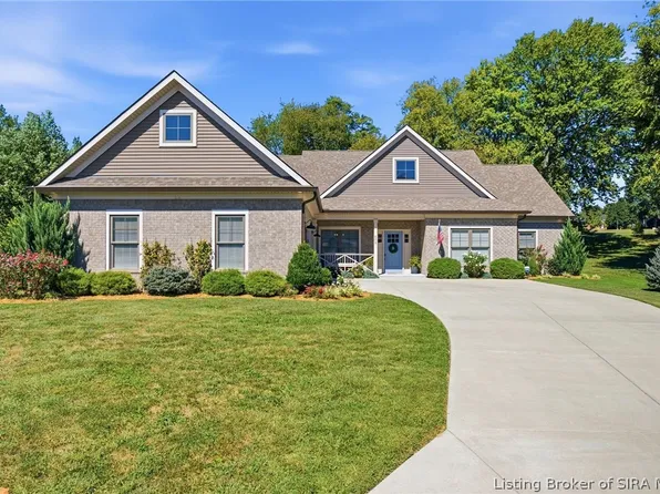 4517 Augusta National Drive, Floyds Knobs, IN 47119