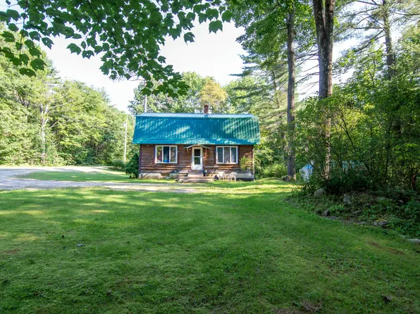 530 Old County Road, Greenwood, ME 04255