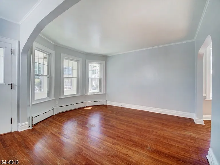 158 Lexington Ave — Photo 33