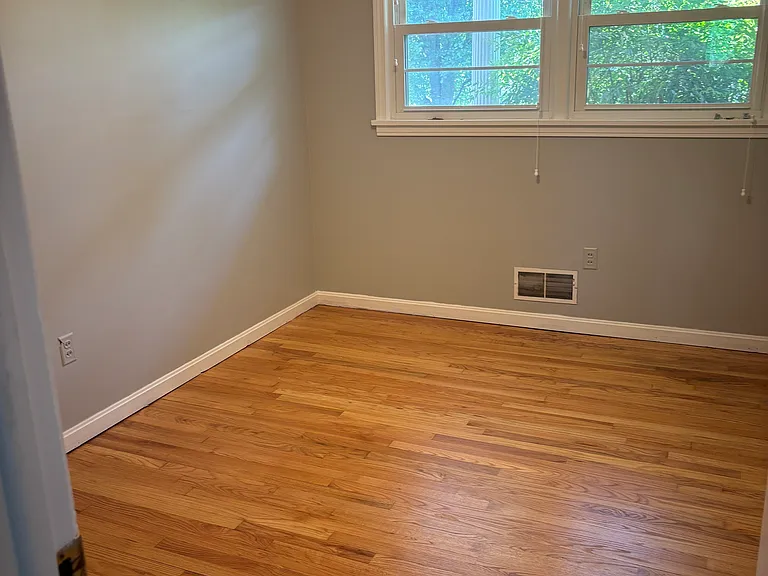 308 Bellevue Ave — Photo 6