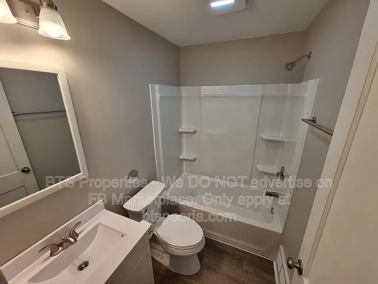 813 E Sciota Ave — Photo 15