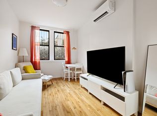 1671 8th Ave APT 1L, Brooklyn, NY 11215