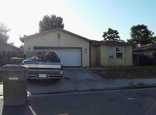 205 Isla Del Sol Dr, Bakersfield, CA