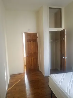 Rented by Massada Home Sales Inc | media 19