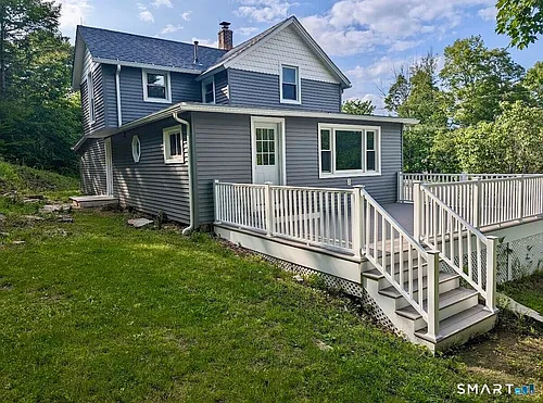 690 Northfield Rd Photo 1