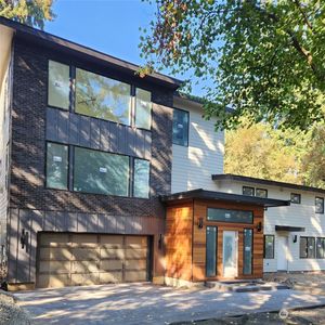 1911 109th Avenue SE, Bellevue, WA, 98004