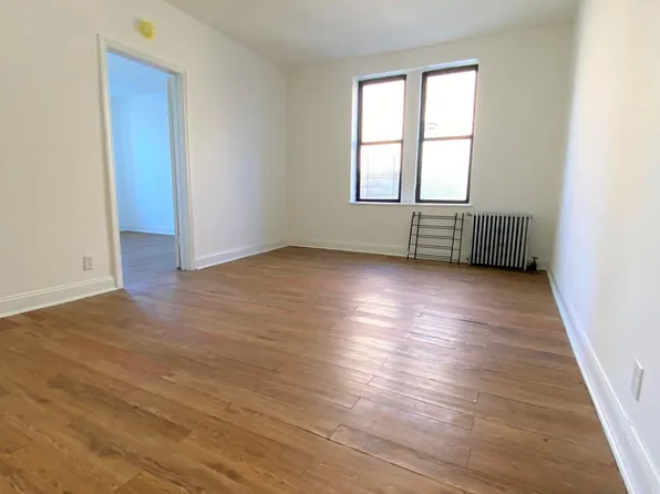 (undisclosed Address), Bronx, NY 10452