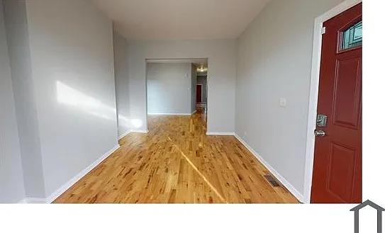 3344 W Fulton Blvd #1 — Photo 2