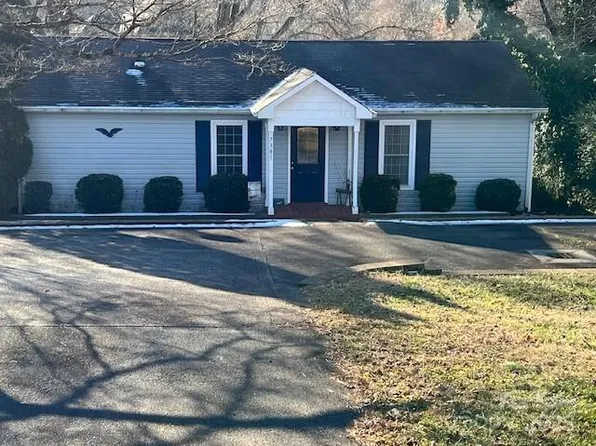 7381 Norman Dr, Sherrills Ford, NC 28673