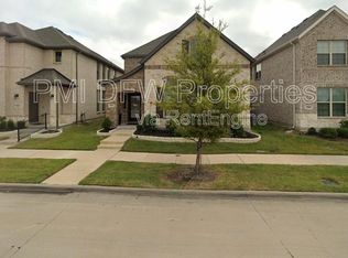 7313 Willow Thorne Dr, Aubrey, TX 76227