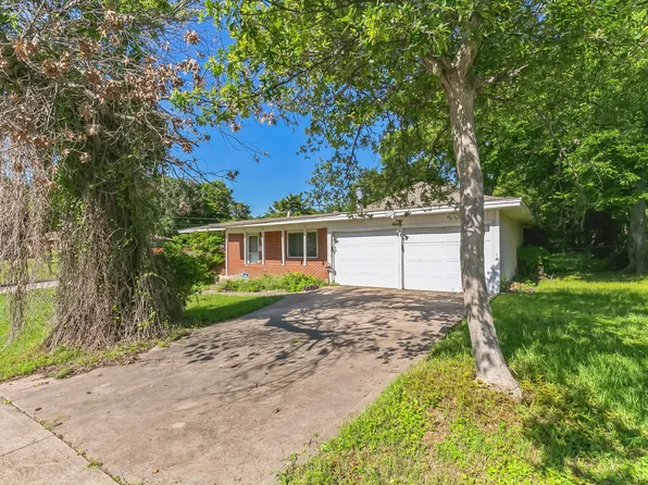 4521 Mark Trail Way, Dallas, TX 75232