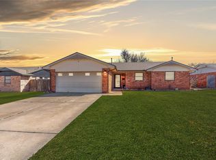 2405 S Jensen Ave, El Reno, OK 73036
