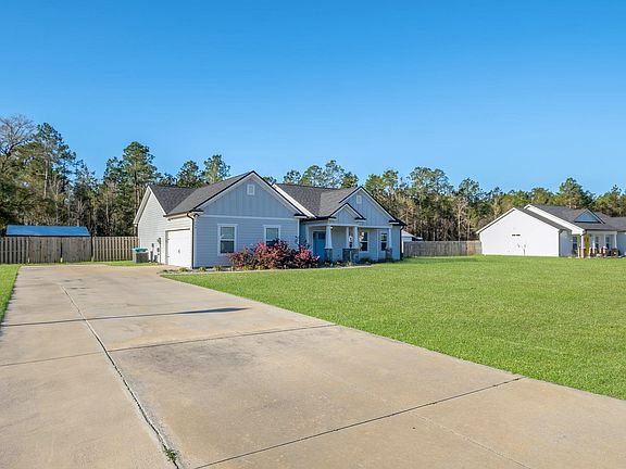 2nd image of 506 Parkside Cir