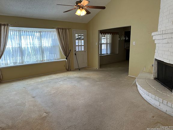 5th image of 170 High Oak