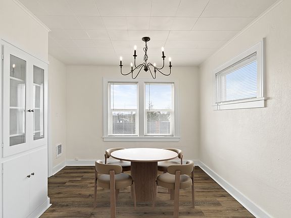2nd image of 109 S Park St APT 3
